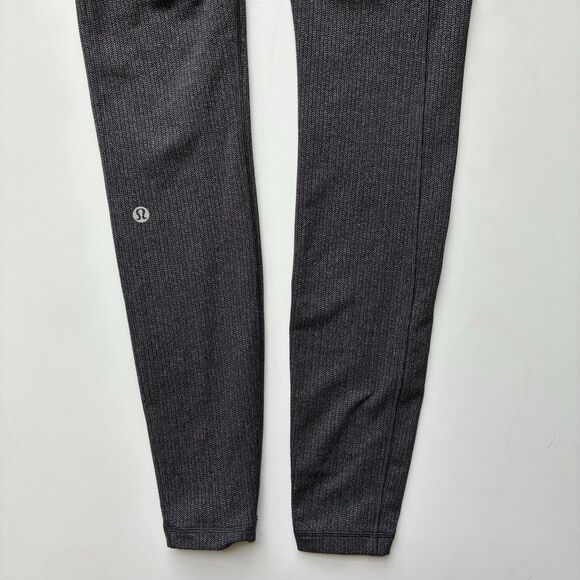 Lululemon Speed Up Tight Power Luxtreme Variegated Knit Heathered Black Size 4 - Picture 7 of 13
